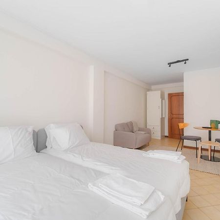 Nomad'S Easy Stay - 1Bed Sunrise Cedofeita Porto Kültér fotó